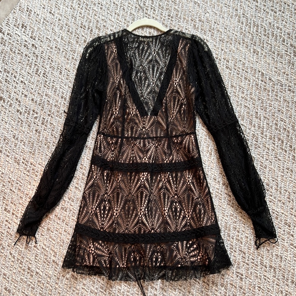 For Love and Lemon Black long sleeve dress - Picture 2 of 2
